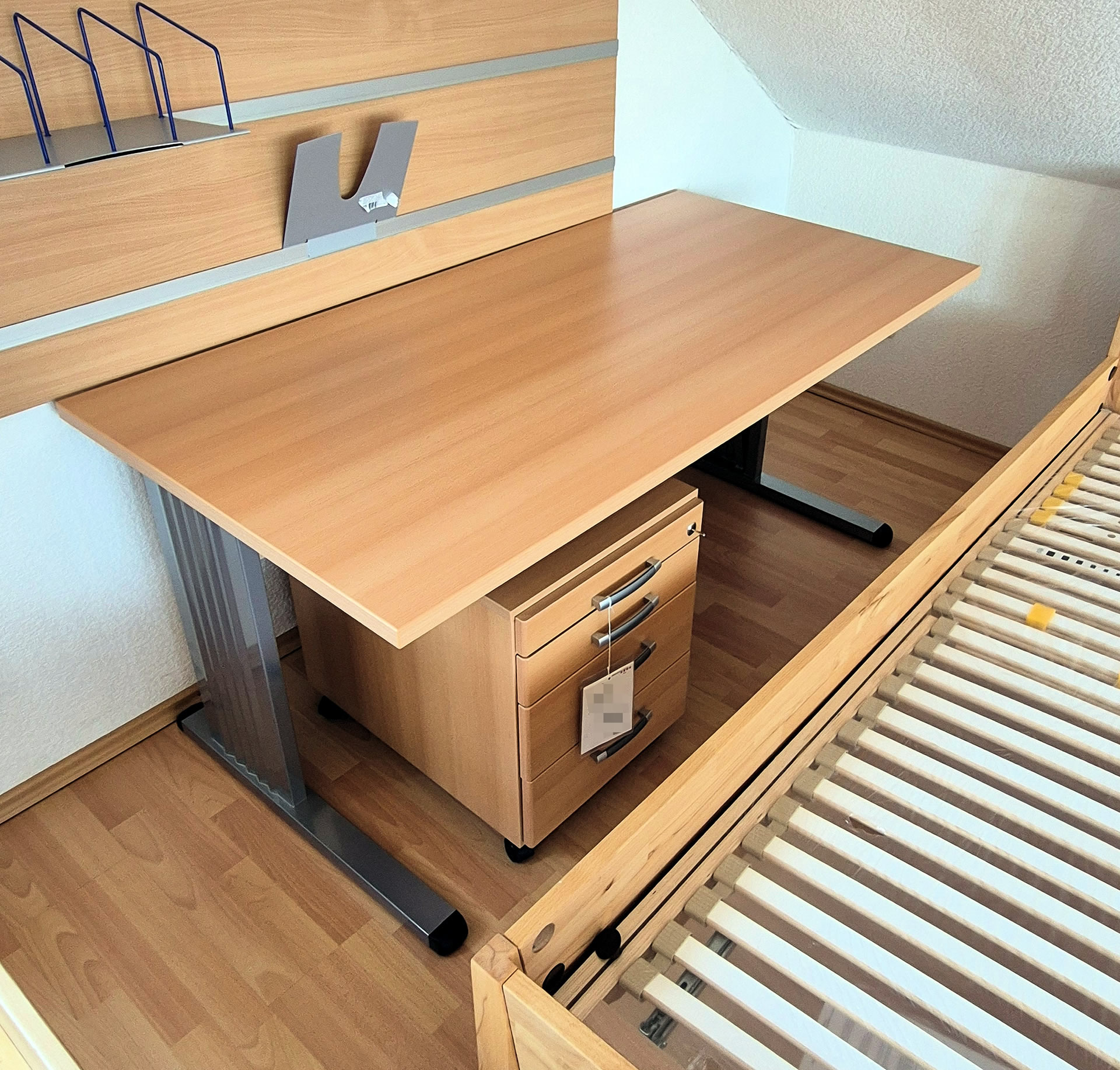 Schreibtisch + Rollcontainer Buche Dekor