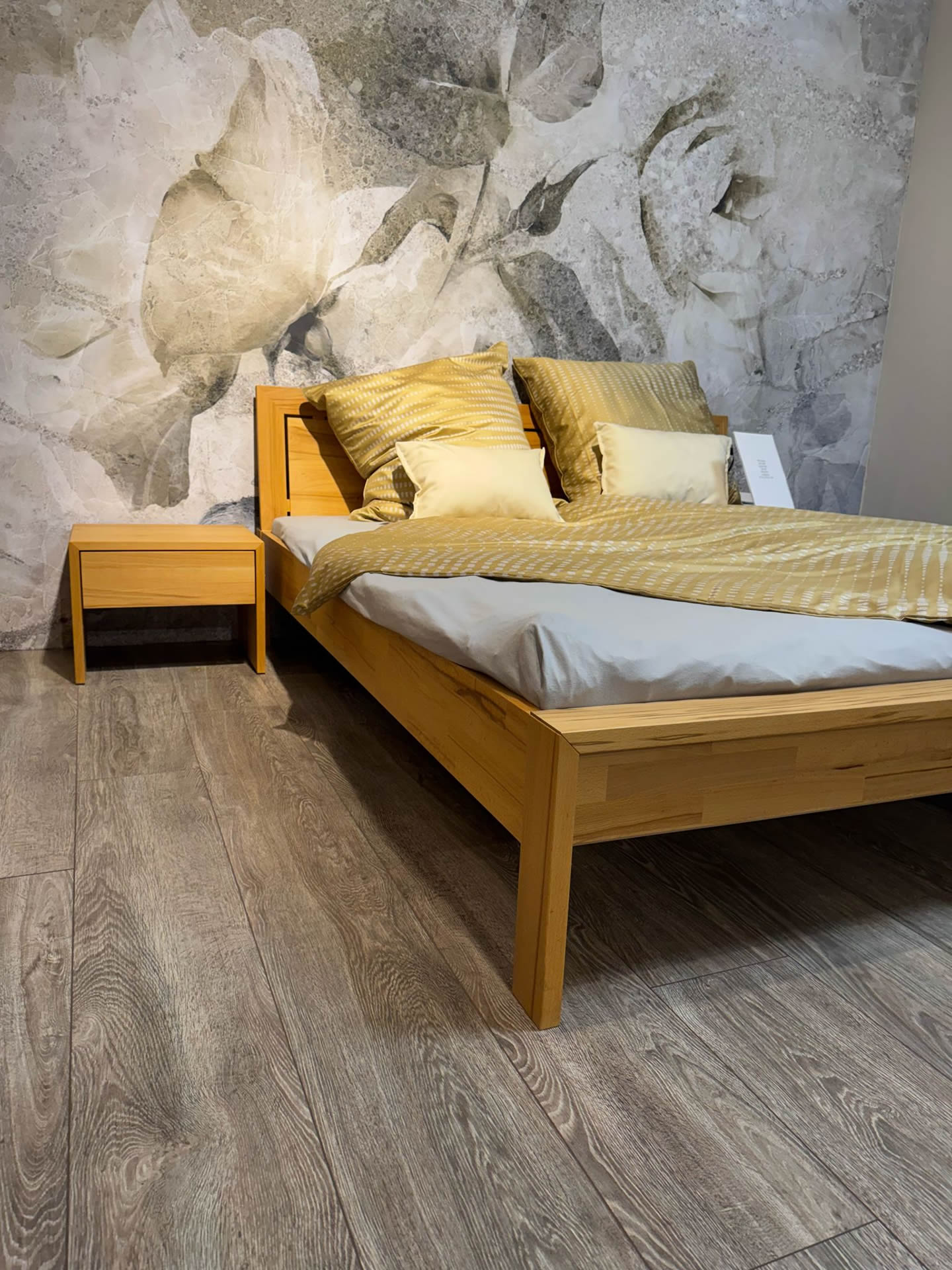 Team 7 Nunetto Bett + Nachttische