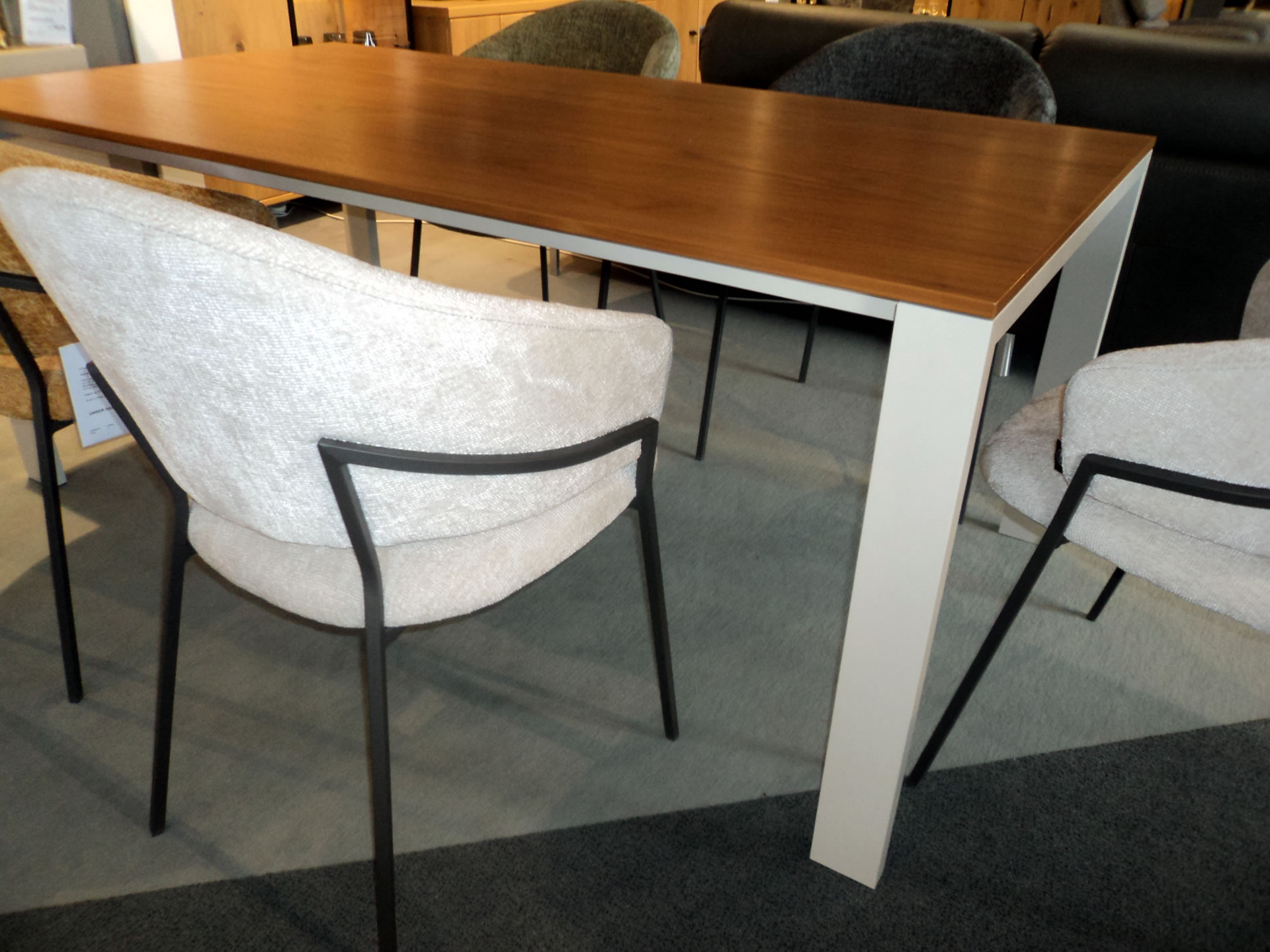 Esstisch CUBE ausziehbar