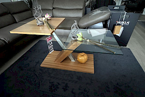 Couchtisch mit Liftgestell