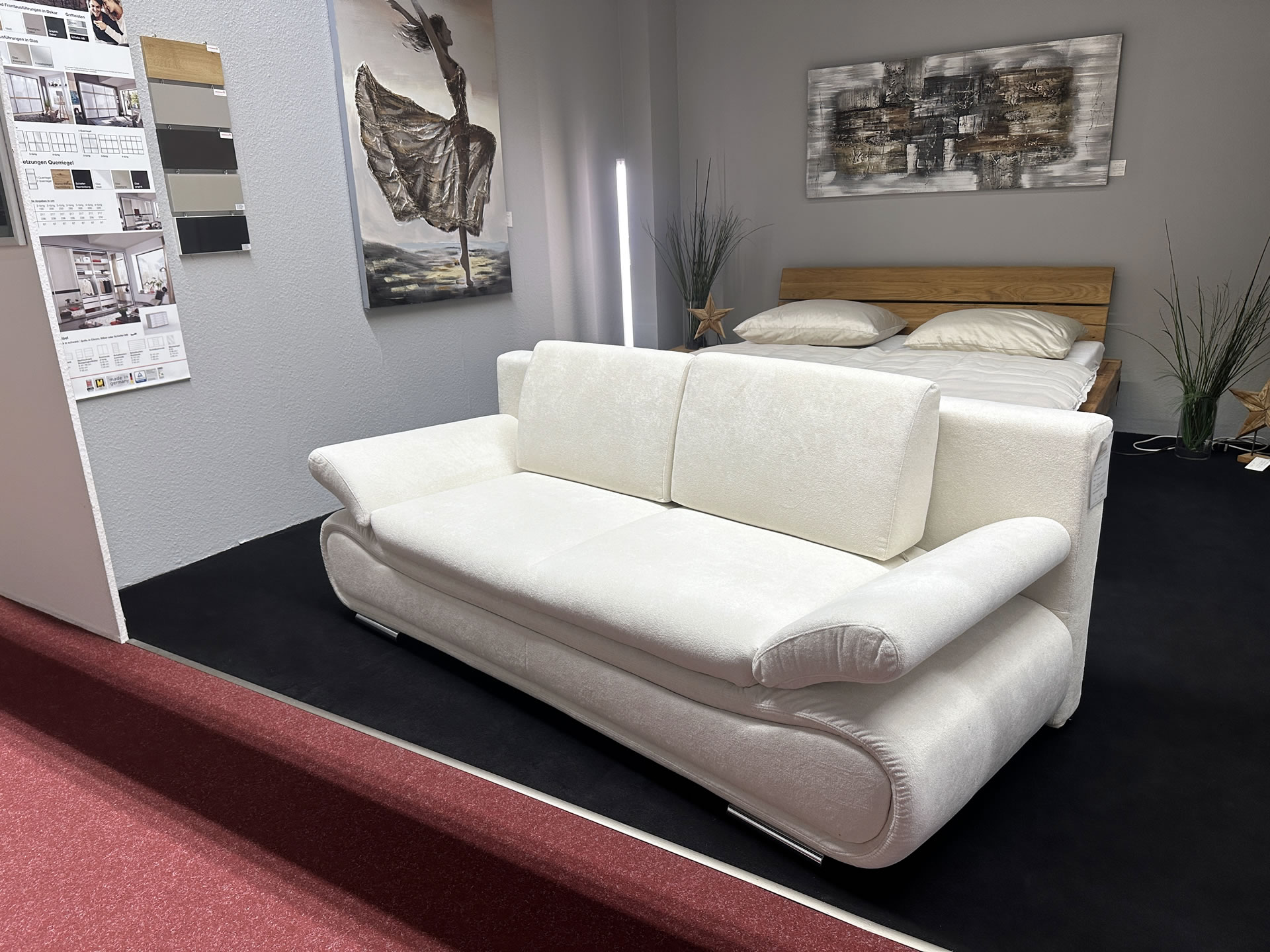 Schlafsofa Verdana mit verstellbaren Armlehnen
